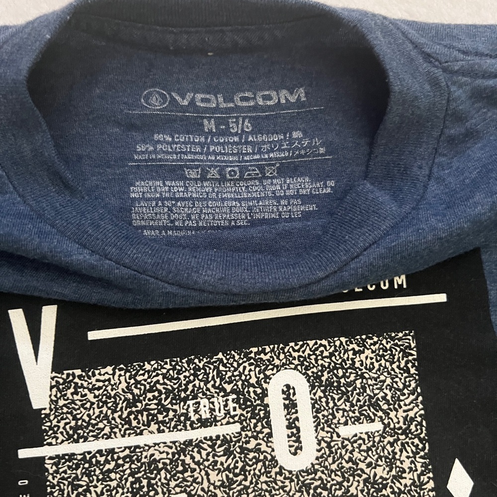 Kids Tshirt bundle (4 shirts sz S/M 5/6) - Picture 8 of 8